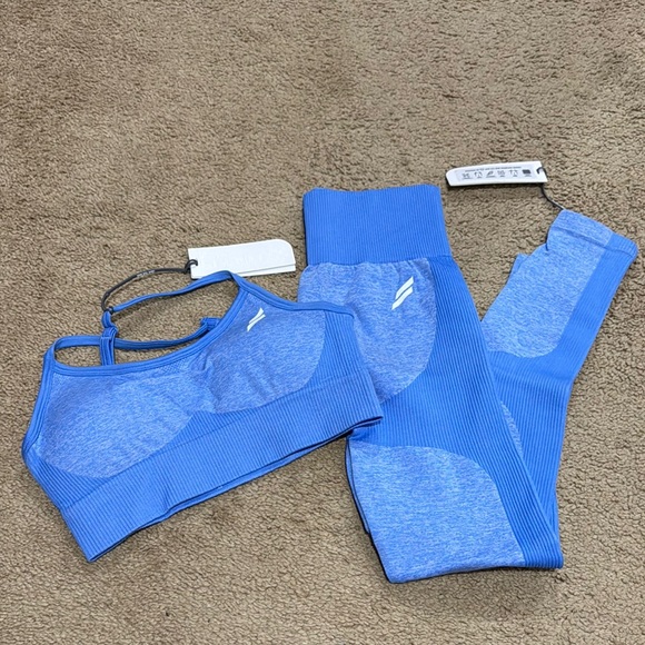 DOYOUEVEN Other - Blue Activewear Set